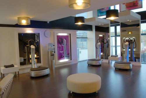 062 - FormStudio - 2008