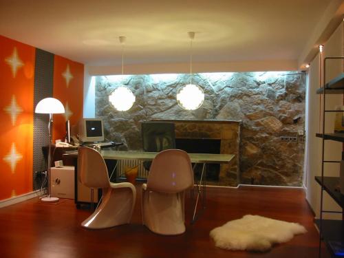 2005 – Despacho “Totallycom”, El Casar, Guadalajara.