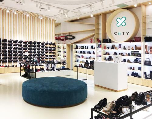 2018 – Zapatería “CIIty Lovers”, en Bilbao.