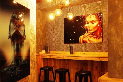 2019 – Bar Restaurante “Chorney’s”, en Madrid